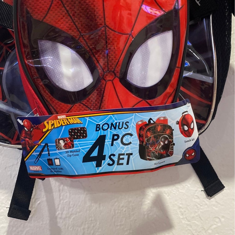 Spider-man Backpack Set - Picture 3 of 3